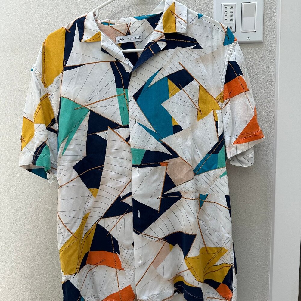 ZARA Abstract Shirt (Large)
